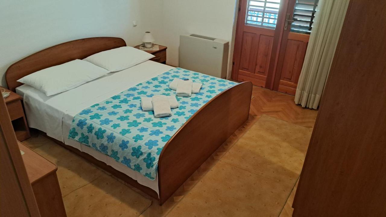 Apartment With Splendid Sea View Trogir Extérieur photo