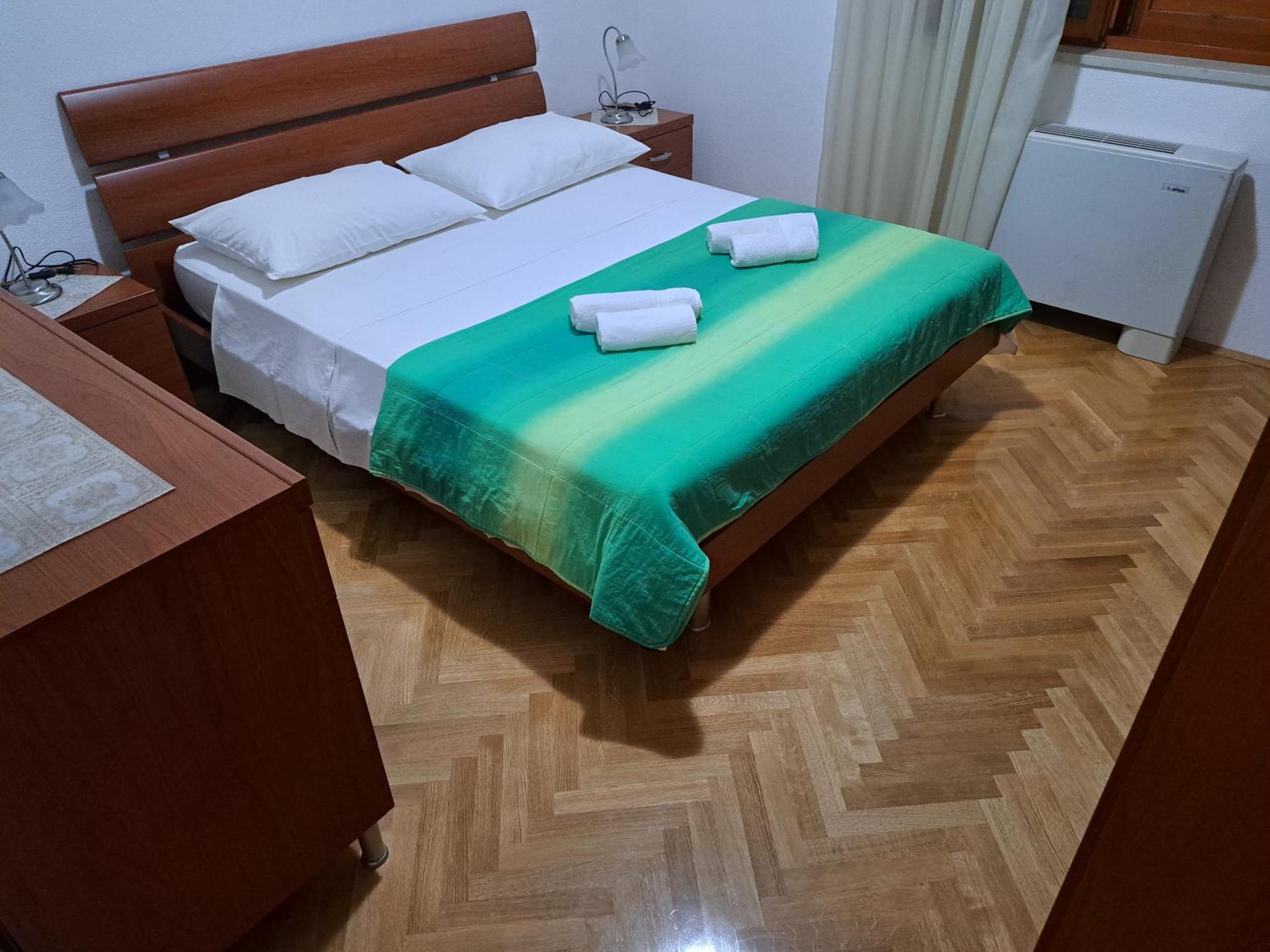 Apartment With Splendid Sea View Trogir Chambre photo