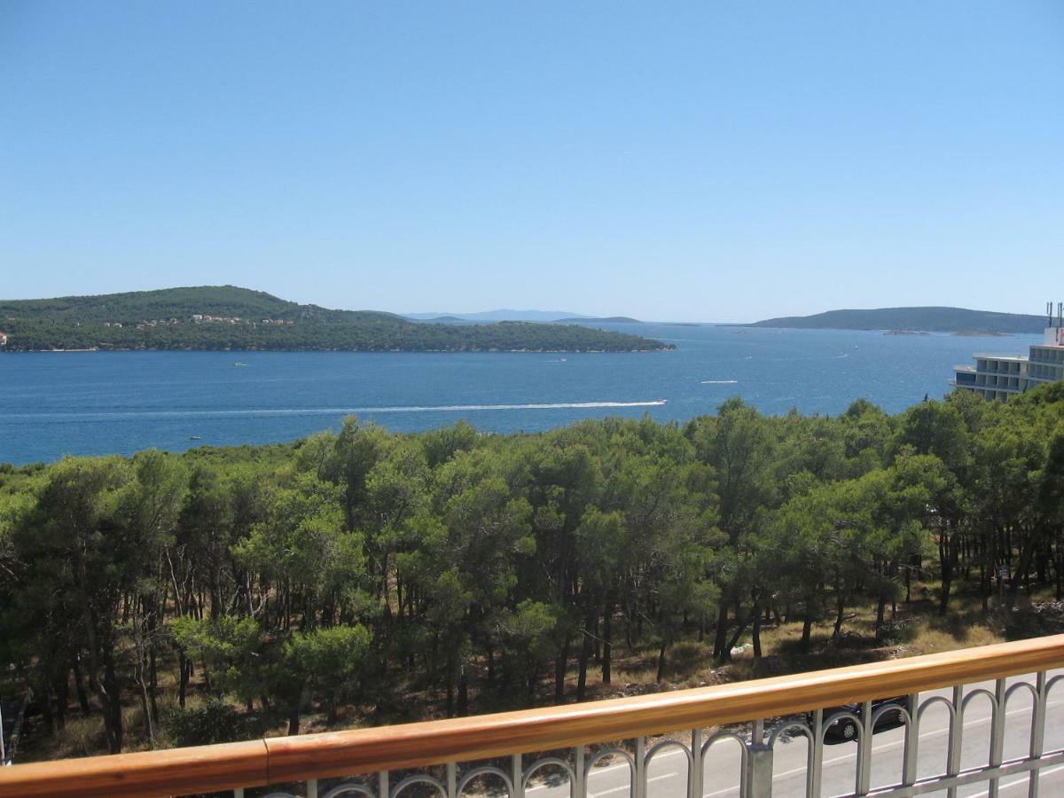 Apartment With Splendid Sea View Trogir Extérieur photo