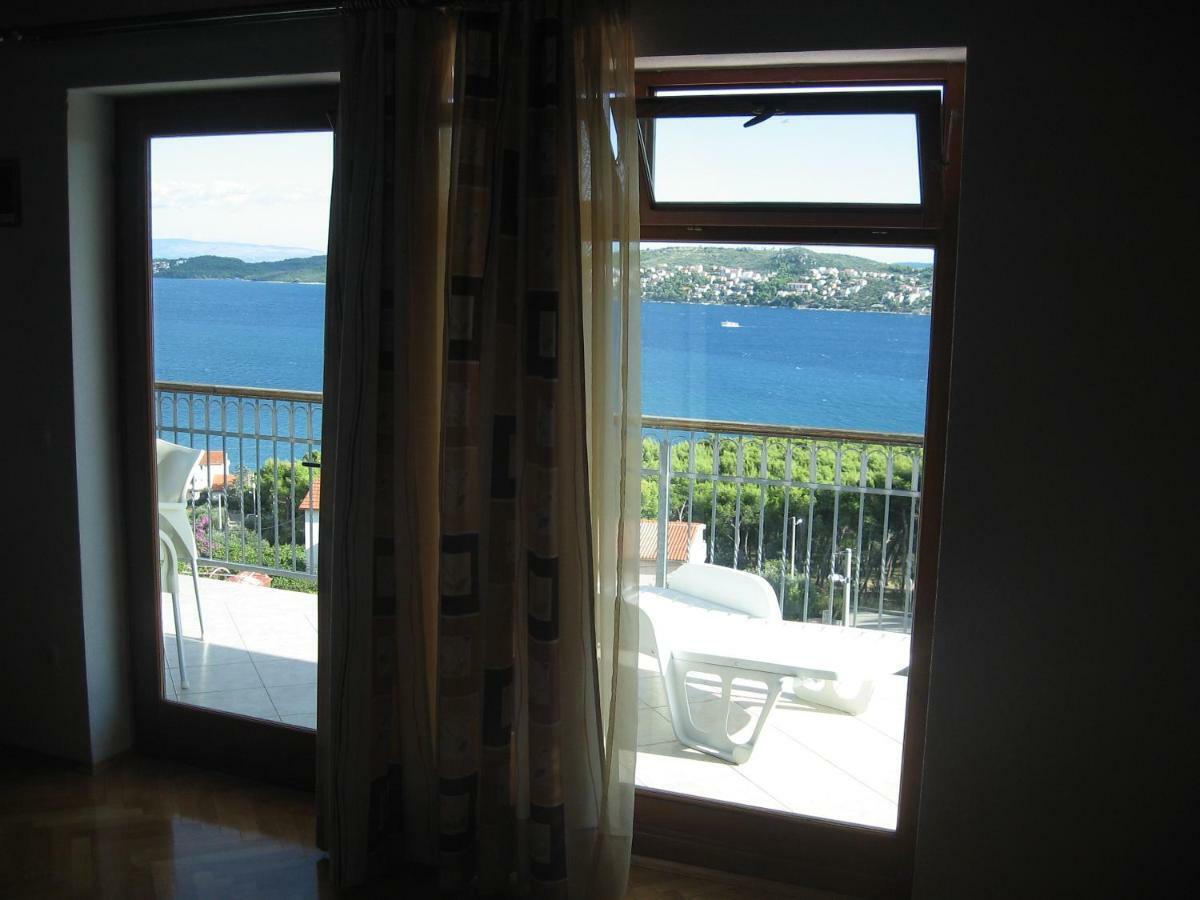 Apartment With Splendid Sea View Trogir Extérieur photo